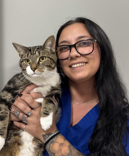 Metro Pet Vet Veterinary Assistant - Amanda C
